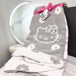 Hello Kitty Grey Blanket